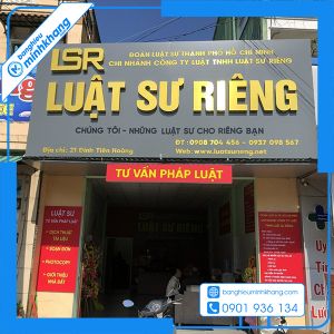 Bảng hiệu văn phòng luật sư