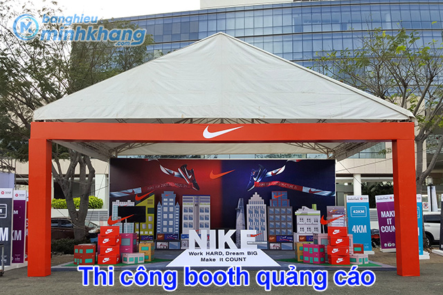 thi-cong-booth-quang-cao-1