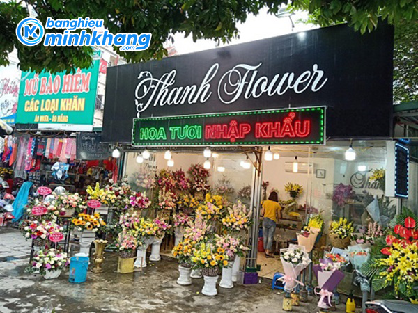 bang-hieu-shop-hoa-tuoi-10