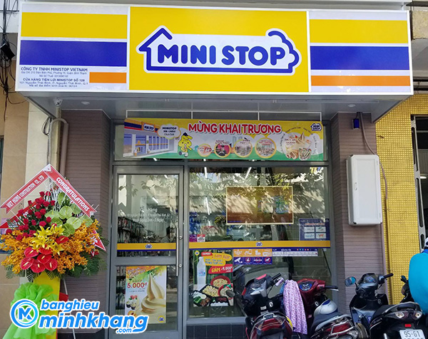 bang-hieu-cua-hang-tien-loi-5