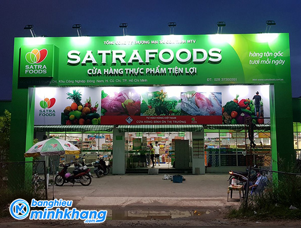 bang-hieu-cua-hang-tien-loi-8