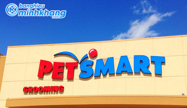 bang-hieu-pet-shop-dep-4