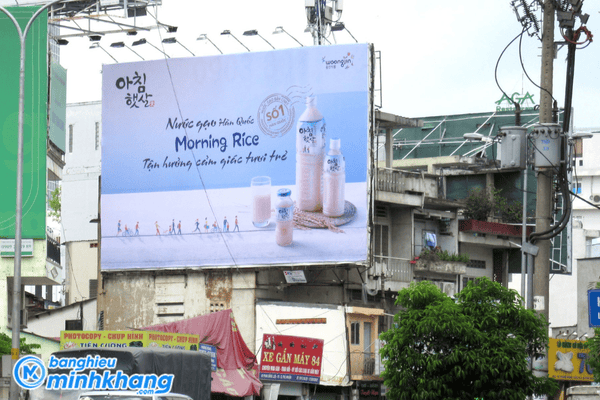 thiet-ke-bien-quang-cao-ngoai-troi-4